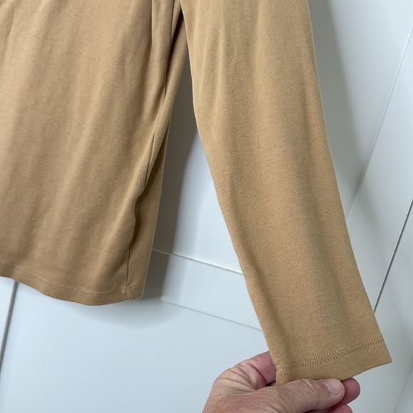 Karen Scott Boat Neck long Sleeve Caramel T-Shirt Size: Medium - Picture 7 of 10